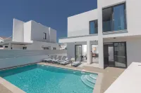 Protaras Semeli Villa Se8 -  Ferienhäuser