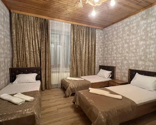 Cozy House with Swimming Pool Near City Center No1 Hotels in Gebele