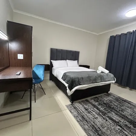 Bayside Suites Hotel