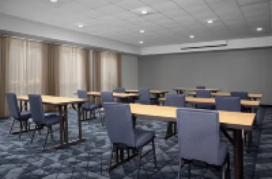 คอร์ทยาร์ด ฟิลาเดลเฟีย เบนเซเลม โรงแรมในเบนเซเลม