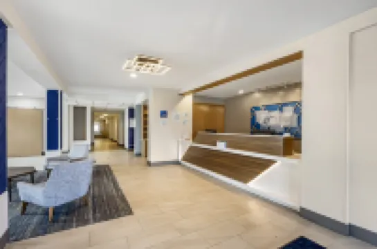 Holiday Inn Express 白宮