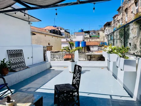 Minimalist Luxury In Old Havana With Rooftop and Wifi