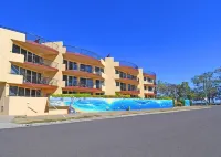 Alexander Beachfront Apartments
