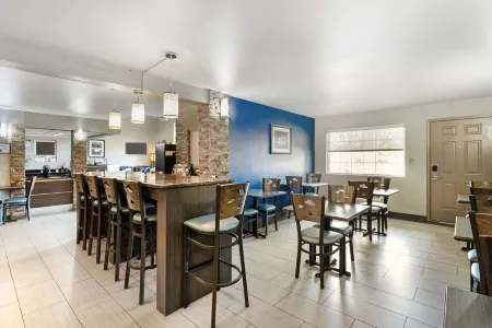 Best Western Van Buren Inn Отели в г. Киблер Тауншип