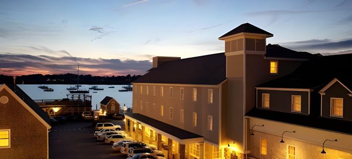 Bristol Harbor Inn Hotels in Bristol County