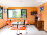 Front One Inn Malang Hotels in Lowokwaru