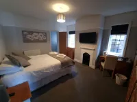 The Bugle Inn Hotels in Eastleigh District