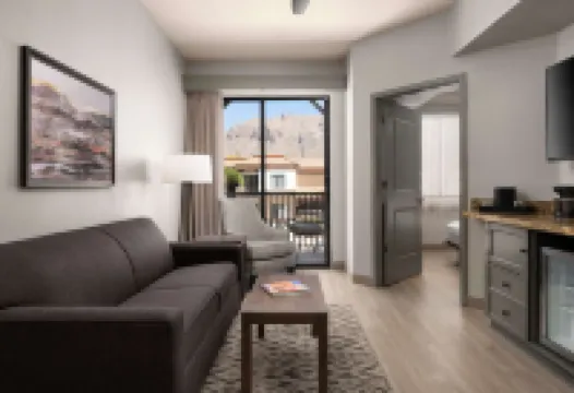 Embassy Suites by Hilton Tucson Paloma Village