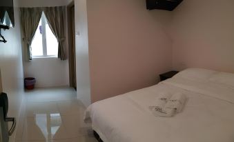 First Guest House Cheras