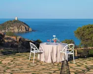 Baia Chia Laguna Resort, Curio Collection by Hilton Hôtels à : Chia