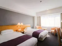 Jr Hotel Clement Uwajima Hotel dekat Kojima Korekata Statue
