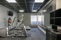 MainStay Suites Springfield IL - gimnasio