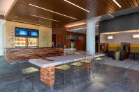 Courtyard Waterloo Cedar Falls - bar