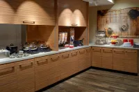 TownePlace Suites by Marriott Richmond - breakfast