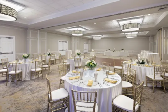 DoubleTree by Hilton Hotel Atlanta - Roswell