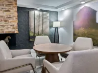 The Connally Hotel Downtown Atlanta, Ascend Hotel Collection Hotels near Margaret Mitchell Square