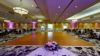DoubleTree by Hilton Hotel Boston North Shore Các khách sạn ở Danvers