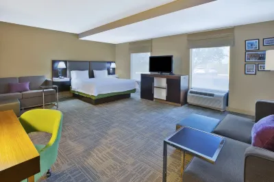 Hampton Inn by Hilton Commerce Novi Hotel di West Bloomfield Township