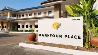 Mark Four Place Hotel