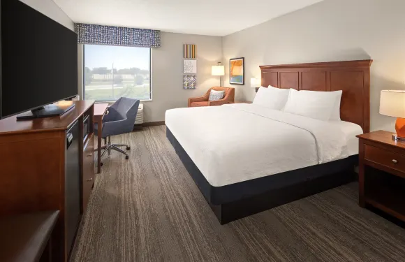 歡朋旅館-明尼阿波利斯楓林