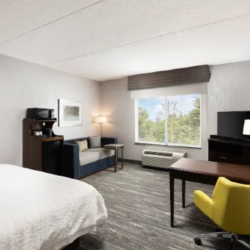 Hampton Inn & Suites by Hilton Barrie