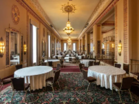 Hilton Milwaukee ミルウォーキーのホテル