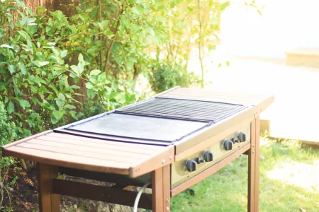 Charming house with garden for 4 to 6 people near the beach of Portzic Отели рядом с достопримечательностью «Fun Park Crozon»