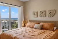 Coastal Beachfront Escape in Treasure Island!