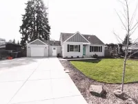 Keizer Meadows Estate 🌾 (Near In N Out) Hotels in Keizer