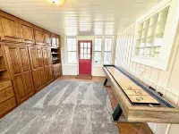 Hill Country Home; King & Queen Suites; Game Room, Office & Fire Pit - Kerrville Hotels in Center Point