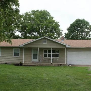 Beautiful and peaceful home located just 10 minutes from the White River!