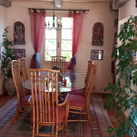 Beautiful Villa, Private Pool, Panoramic Views, Peaceful, Central to All. Отели рядом с достопримечательностью «Museum of Art and History of Provence»