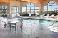 DoubleTree by Hilton Racine Harbourwalk Hôtels à : Racine