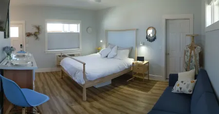 Emma's Garden in Hayden Отели в г. Кутеней