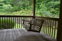 Little Tennessee River Cabin - in the Smoky Mountains