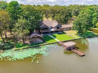 Your private fishing oasis in Big Sandy Hotels in Upshur County