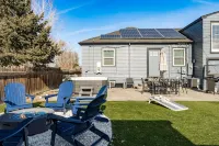 ARCADE - FIRE PIT - HOT TUB - BACKYARD GAMES - OLDE TOWN HISTORIC DISTRICT
