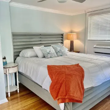 Tropical Hideaway in Downtown Flagler Beach