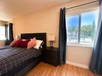 Family Fun in Fullerton 富勒頓鐵路運輸中心站附近的飯店