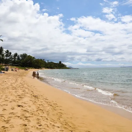 Oceanfront, Split A/C, incredible sunsets, king bed, remodeled October 2023