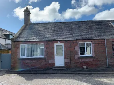 A lovely holiday cottage located in the delightful village of Edzell Hotel di 