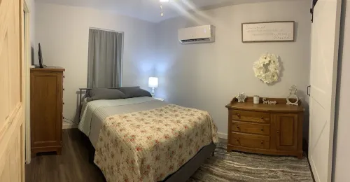 Secluded Cabin near Lake Hartwell, Great for Hunting & Fishing.