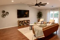 Spacious 4BD Home w EV charger near Sequoia Ntl Pk