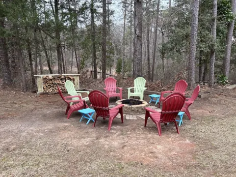 Lake Hartwell on McKinney Point, near Clemson!