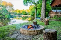 Hideaway Lodge On Cedar Creek Lake