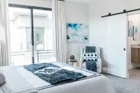 Knockout home in downtown Gilbert, with Jacuzzi Отели рядом с достопримечательностью «Парк Дискавери»