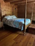 Cabin by the Bay A Unique Authentic Log Cabin by the Beach with Fenced Yard