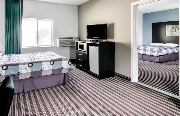 布倫漢姆速8酒店