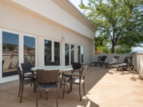 แฮมป์ตันอินน์ ริชฟิลด์ โรงแรมในริชฟิลด์