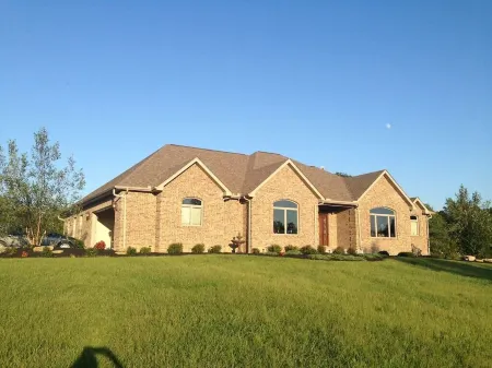 ANAM CARA– Woodland setting near Ark Encounter!